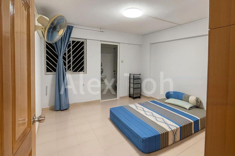 4 Room (4S) HDB for Rent in  325 Bukit Batok Street 33 - Image 11