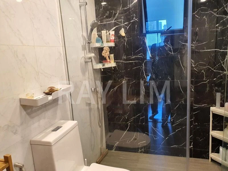 2 Bed Condo for Sale in  Spring Grove - Image 15