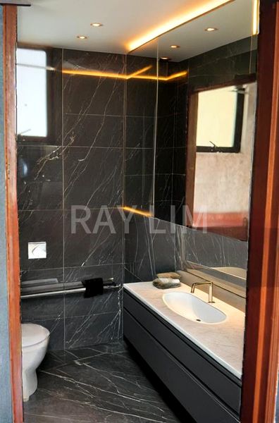 2 Bed Condo for Sale in  Spring Grove - Image 12