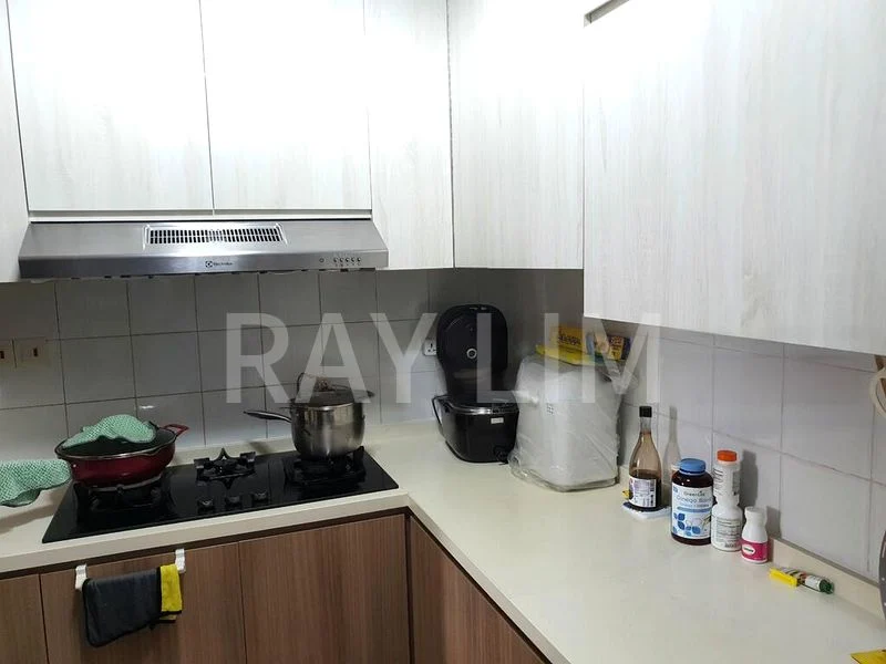 2 Bed Condo for Sale in  Spring Grove - Image 14