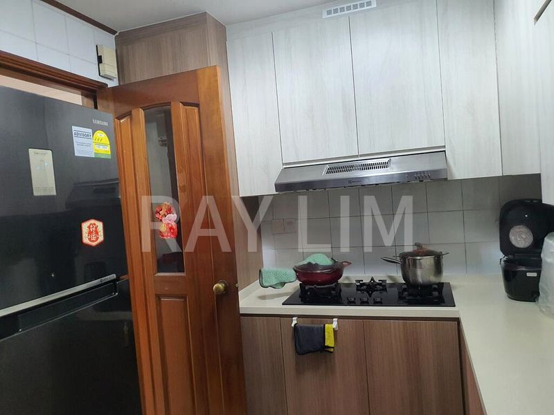 2 Bed Condo for Sale in  Spring Grove - Image 13