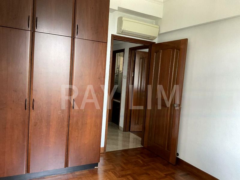 2 Bed Condo for Sale in  Spring Grove - Image 8