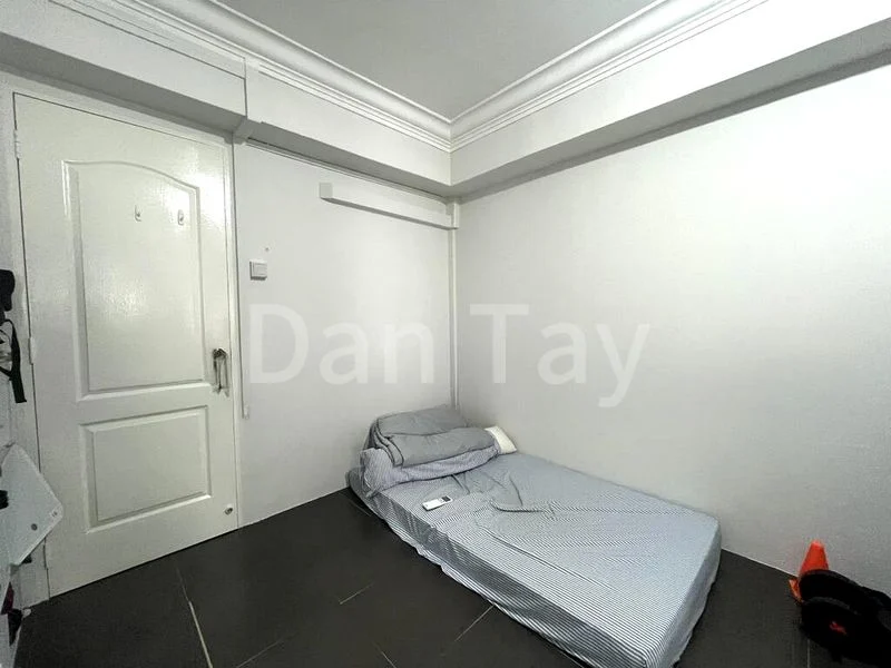 4 Room (4A) HDB for Sale in  738 Woodlands Circle - Image 3