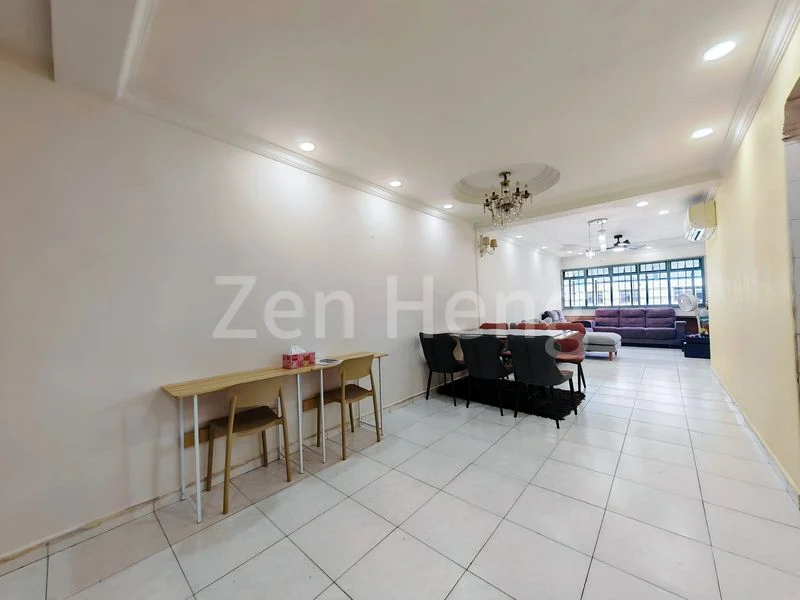 Premium HDB for Sale in  460 Choa Chu Kang Avenue 4 - Image 1