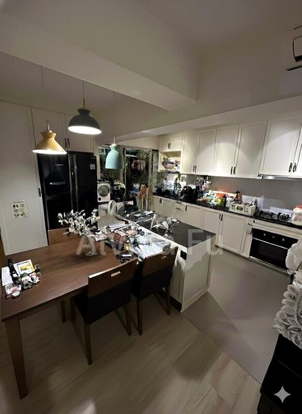 5 Room (5A) HDB for Sale in  494J Tampines Street 45 - Image 2