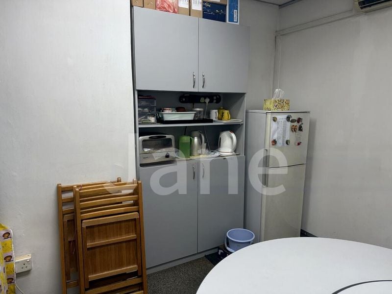 Office for Sale: International Plaza - Image 10