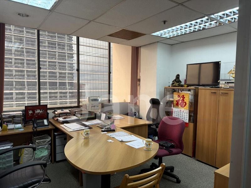 Office for Sale: International Plaza - Image 4