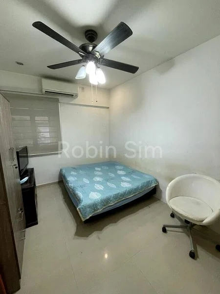 Common Room (HDB) for Rent in  848 Yishun Street 81 - Image 3