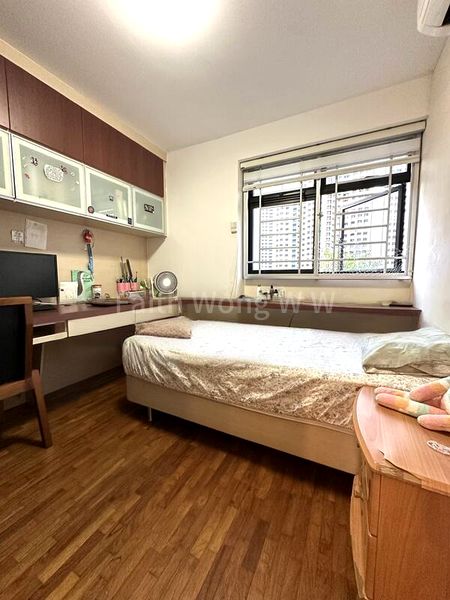 5 Room (5I) HDB for Sale in 25A Jalan Membina - Image 7