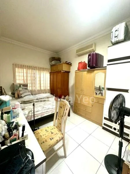 3 Bed Terraced House (Landed) for Sale in  Llyn Gardens - Image 1