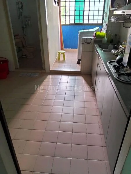 Common Room (HDB) for Rent in  750 Woodlands Avenue 4 - Image 4