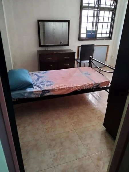 Common Room (HDB) for Rent in  750 Woodlands Avenue 4 - Image 1