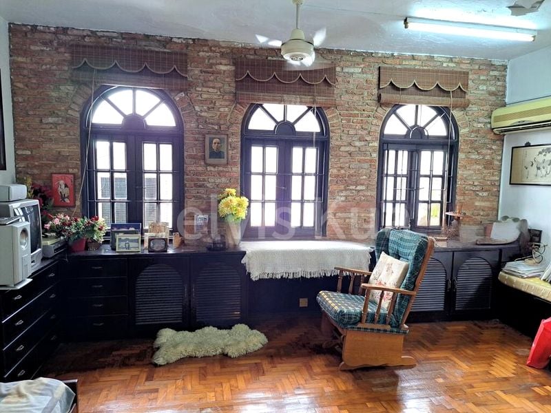 6 Bed Bungalow (Landed) for Sale in  Greenbank Park - Image 15