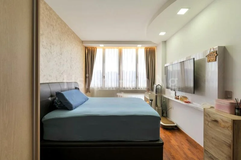 3 Bed Executive Condo for Sale in  Treasure Crest - Image 2