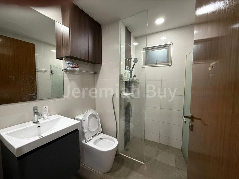 4 Bed Executive Condo for Rent in  Watercolours - Image 11