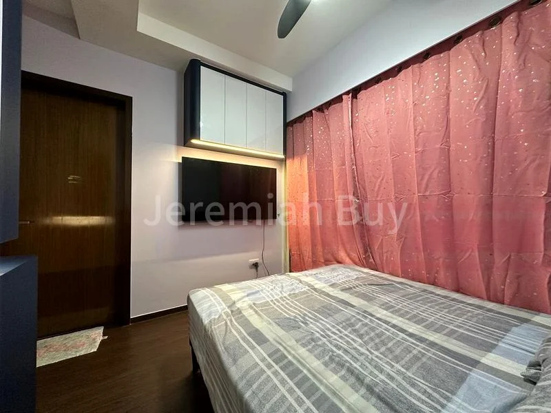4 Bed Executive Condo for Rent in  Watercolours - Image 6