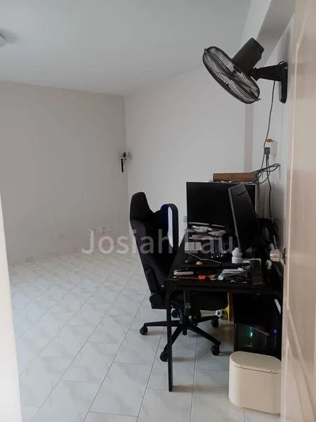Common Room (HDB) for Rent in  839 Jurong West Street 81 - Image 2
