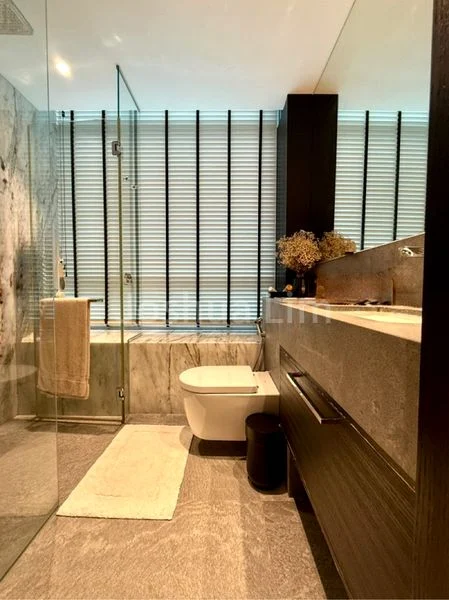 3 Bed Condo for Sale in  The Vermont On Cairnhill - Image 10