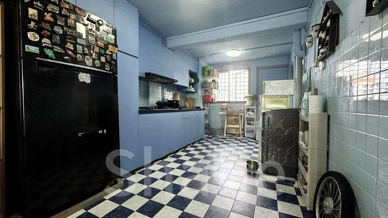 3 Room (3I) HDB for Sale in  20 Chai Chee Road - Image 2