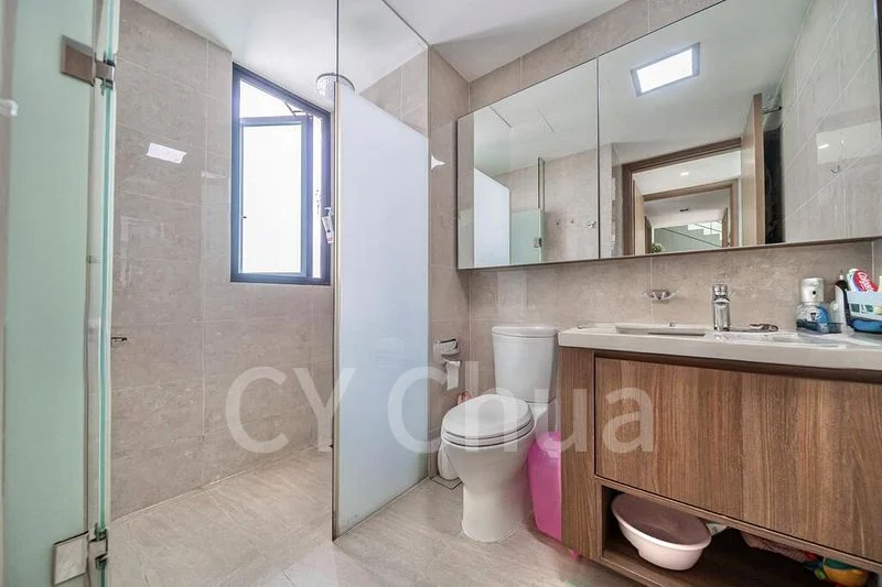 3 Bed Condo for Sale in Kingsford Waterbay - Image 5