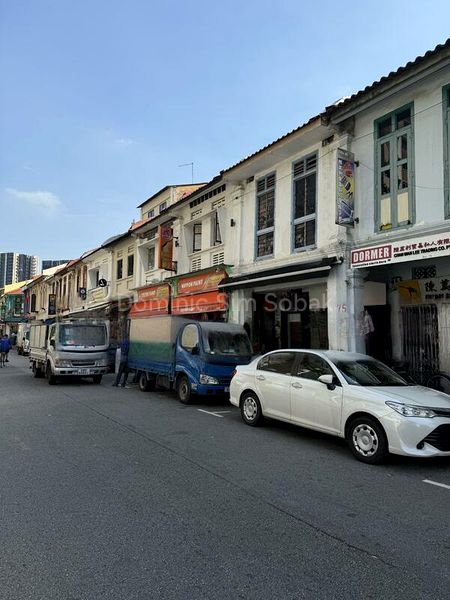 Food & Beverage for Rent: Rowell Road Corner Shop, 800 Sqft - Image 2