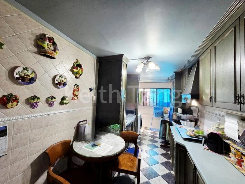 4 Room (4S) HDB for Sale in  369 Bukit Batok Street 31 - Image 3