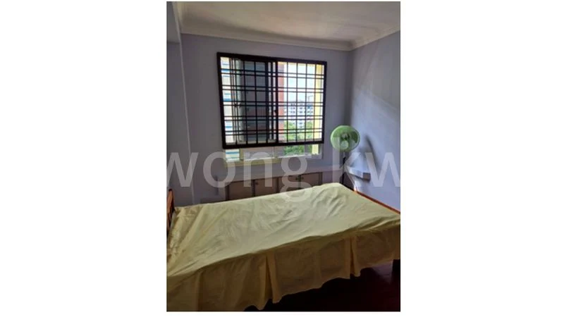 Common Room (HDB) for Rent in  230C Tampines Street 24 - Image 4