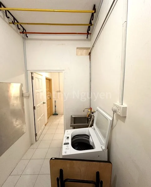 Common Room (Condo) for Rent in  Sims 450 Centre - Image 5