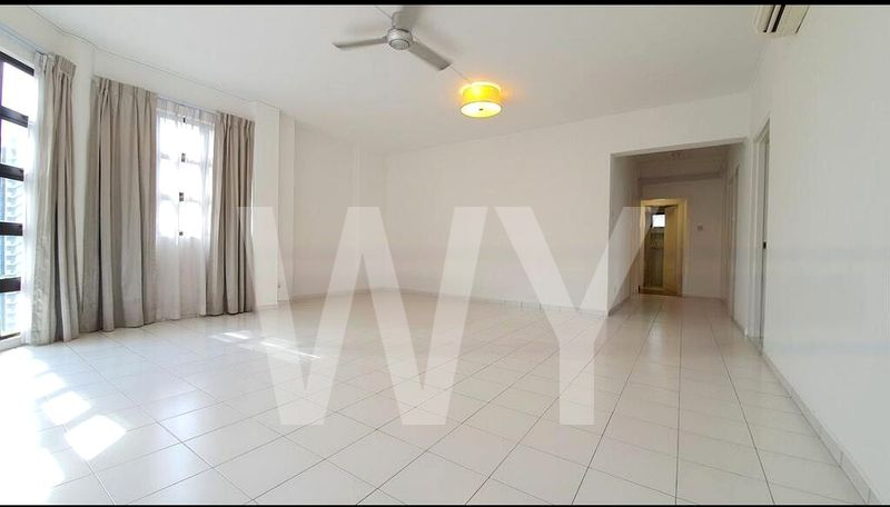 3 Bed Condo for Rent in  Parkway View - Image 2
