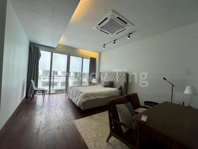 5 Bed Terraced House (Landed) for Sale in  Kimsia Park - Image 1