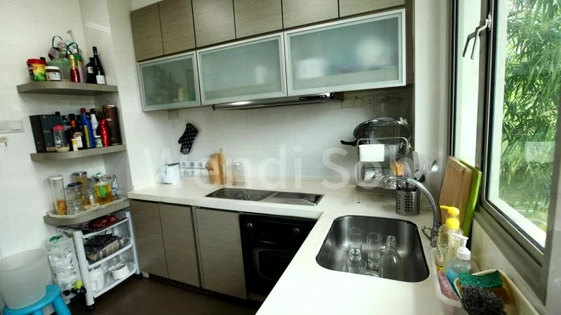 2 Bed Condo for Rent in  Haig Eleven - Image 3