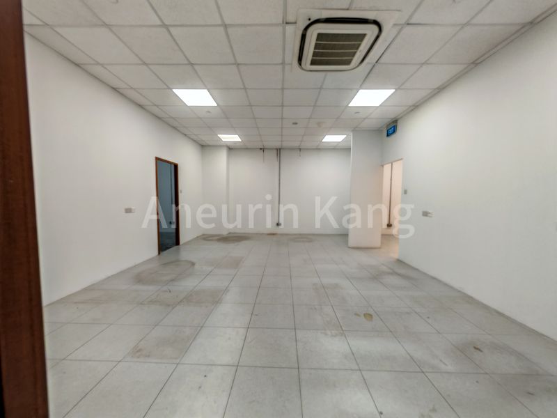 Light Industrial (B1) for Rent in  Interlocal Centre - Image 13