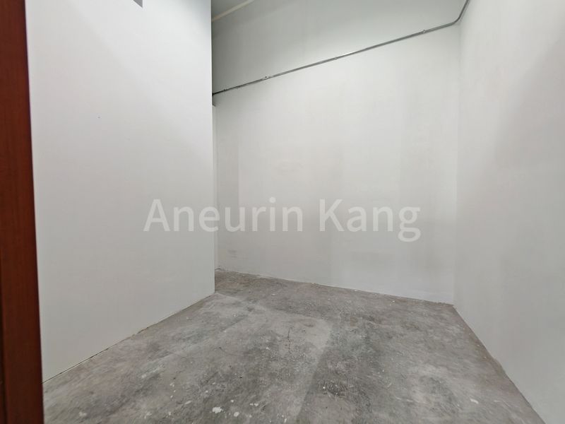 Light Industrial (B1) for Rent in  Interlocal Centre - Image 14