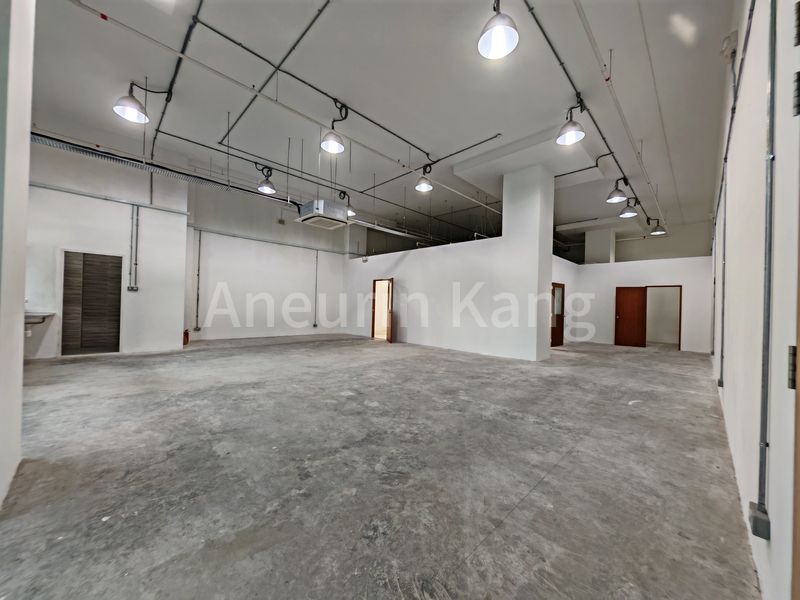 Light Industrial (B1) for Rent in  Interlocal Centre - Image 11