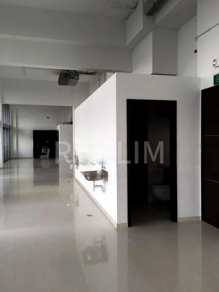 Office for Sale: Eon Shenton - Image 5