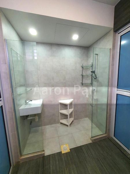 Room (Condo) for Rent in  Avon Park - Image 11