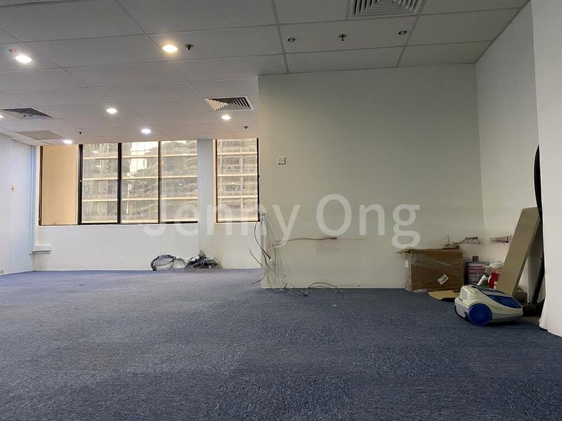 Office for Rent: International Plaza - Image 8