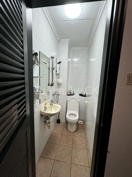 Master Room (Condo) for Rent in  Boonview - Image 5