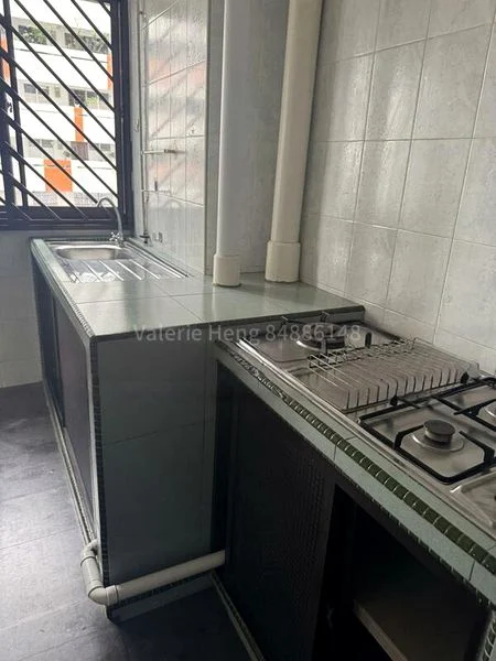 3 Room (3I) HDB for Rent in  3 Tanjong Pagar Plaza - Image 8