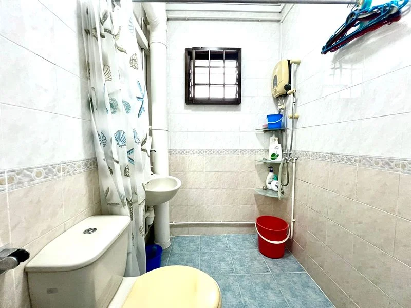 Common Room (HDB) for Rent in 585 Woodlands Drive 16 - Image 8