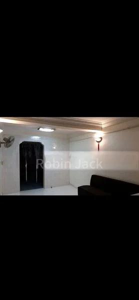 3 Room (3STD) HDB for Rent in 24 Sin Ming Road - Image 3