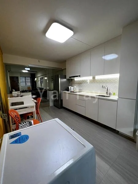 3 Room (3NG) HDB for Rent in  637 Ang Mo Kio Avenue 6 - Image 1