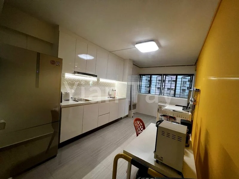 3 Room (3NG) HDB for Rent in  637 Ang Mo Kio Avenue 6 - Image 2