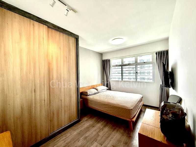 5 Room (5I) HDB for Sale in  452A Bukit Batok West Avenue 6 - Image 6