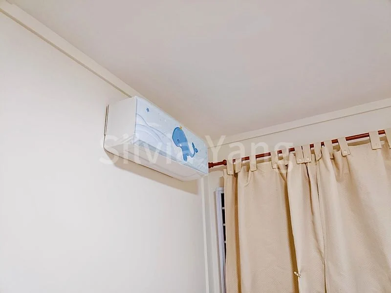 Common Room (HDB) for Rent in  366 Woodlands Avenue 5 - Image 5