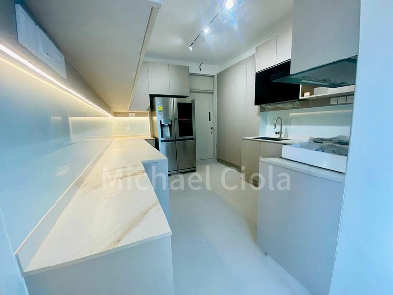 4 Bed Apartment (Condo) for Rent in  Grange Heights - Image 14