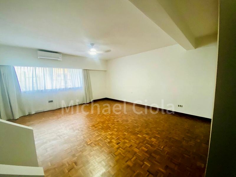 4 Bed Apartment (Condo) for Rent in  Grange Heights - Image 6