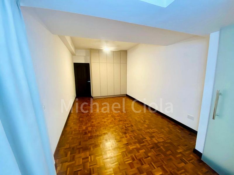 4 Bed Apartment (Condo) for Rent in  Grange Heights - Image 5