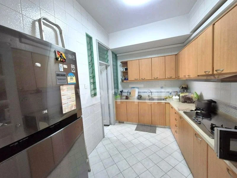 Common Room (Condo) for Rent in  The Sunny Spring - Image 3