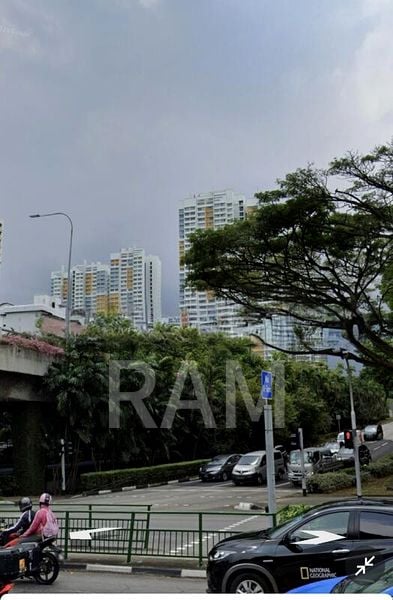 Common Room (HDB) for Rent in 129 Bukit Merah View - Image 11